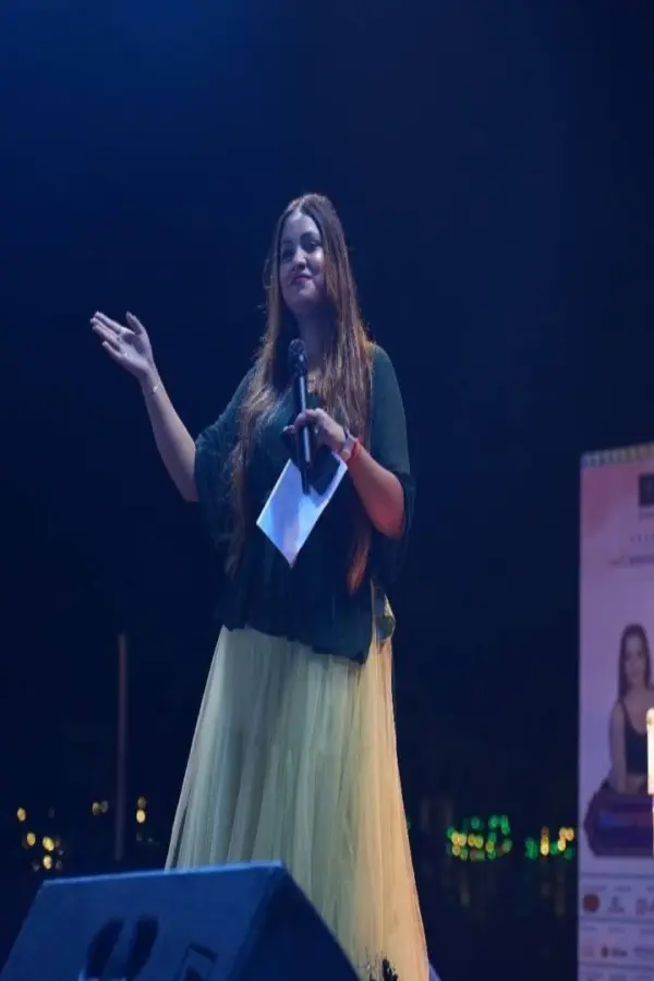 Anchor Manisha