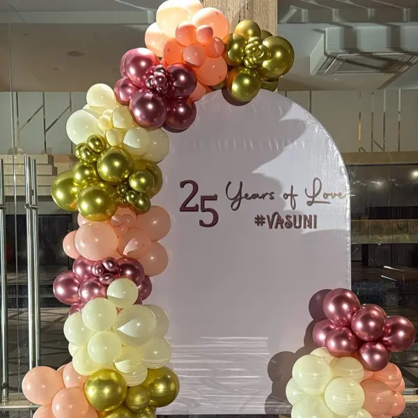 Anniversary Decor 35