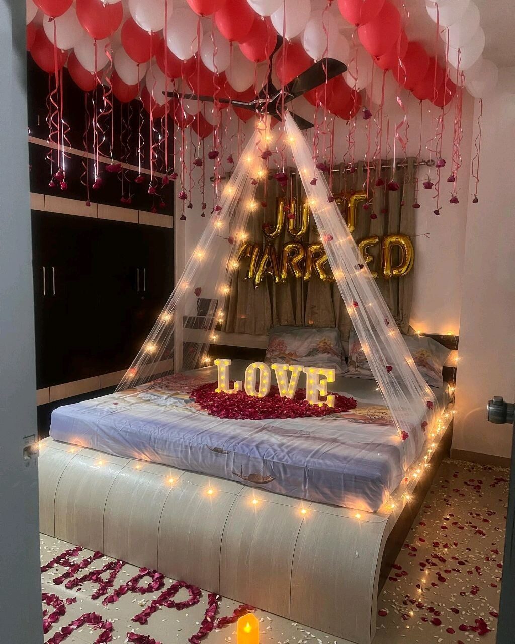 First Night Decoration - 08