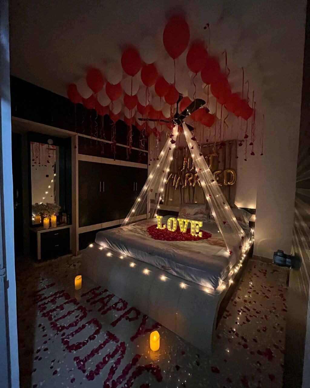 First Night Decoration - 08