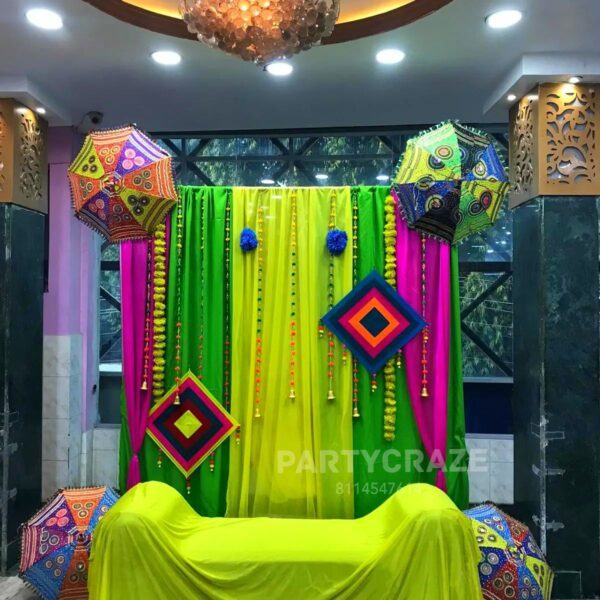 Mehndi Decoration - 07